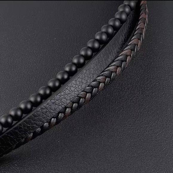 🆕 Men’s multi-layered leather bracelet with magnetic clasp. - Picture 3 of 6